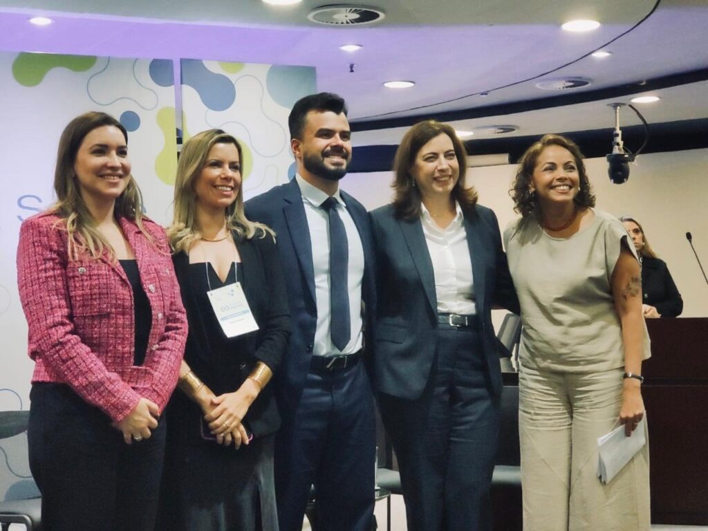 IgesDF debate aprimoramento da gestão do SUS em evento do TCDF