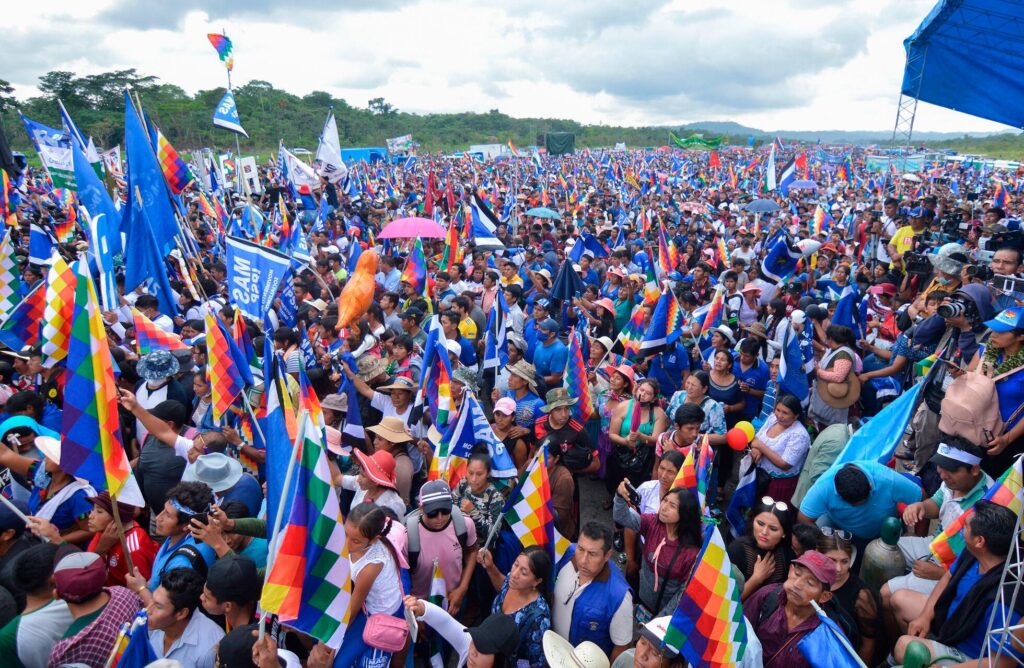 Governo da Bolívia anuncia que vai retomar reduto do ex-presidente Evo Morales