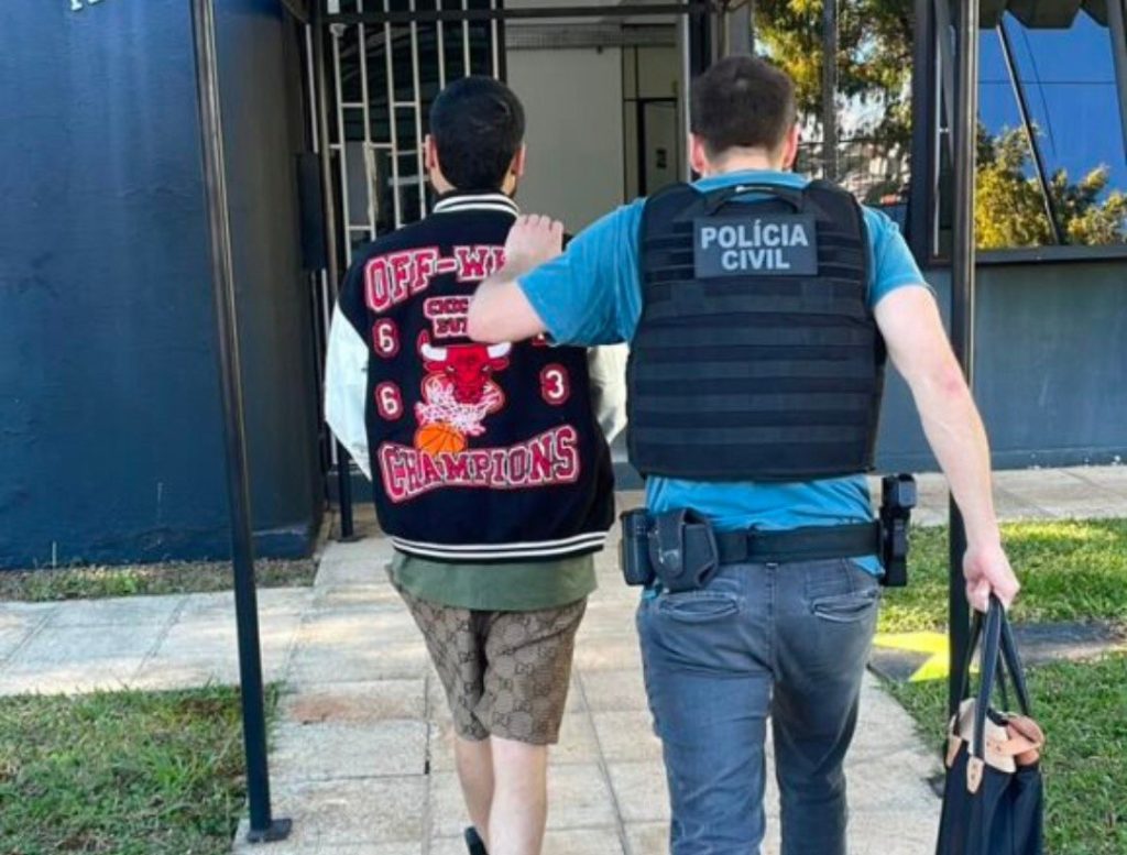 Líder religioso conhecido como ‘Bruxo’ é preso suspeito de tortura em SC