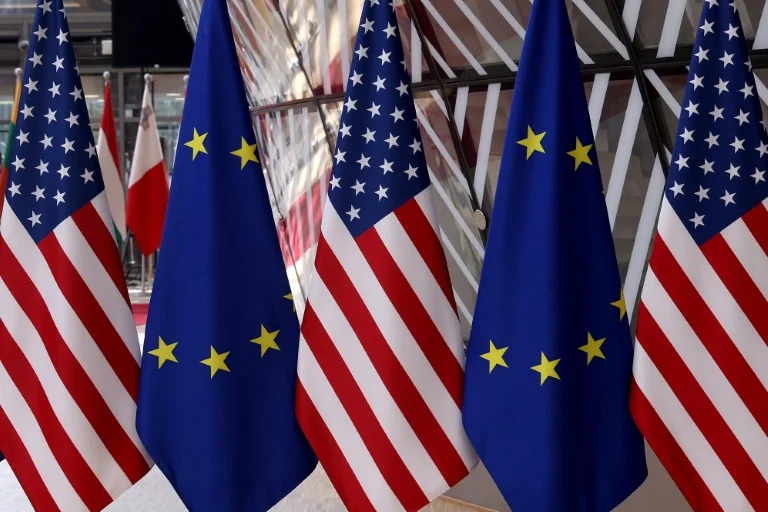 Comissário do Comércio da UE cobra que EUA cumpram acordo tarifário de 15% com bloco europeu