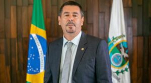 Deputado Val Ceasa é alvo de operação por suspeita de ligação com o TCP