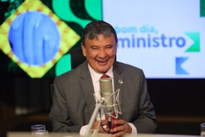 Wellington Dias cumpre agenda no Ceará com ações do MDS