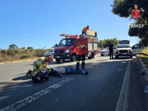 Motociclista fica ferido em acidente na EPIA e é socorrido pelos bombeiros