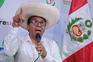 Sánchez convoca protesto em ‘respeito ao voto’ no Peru