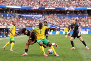Sem gols, África do Sul e Canadá levam empate para o intervalo. Siga