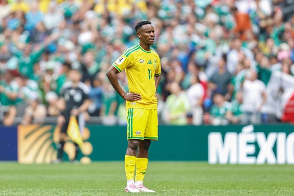 Fifa suspende Zwane por três jogos após expulsão em estreia na Copa
