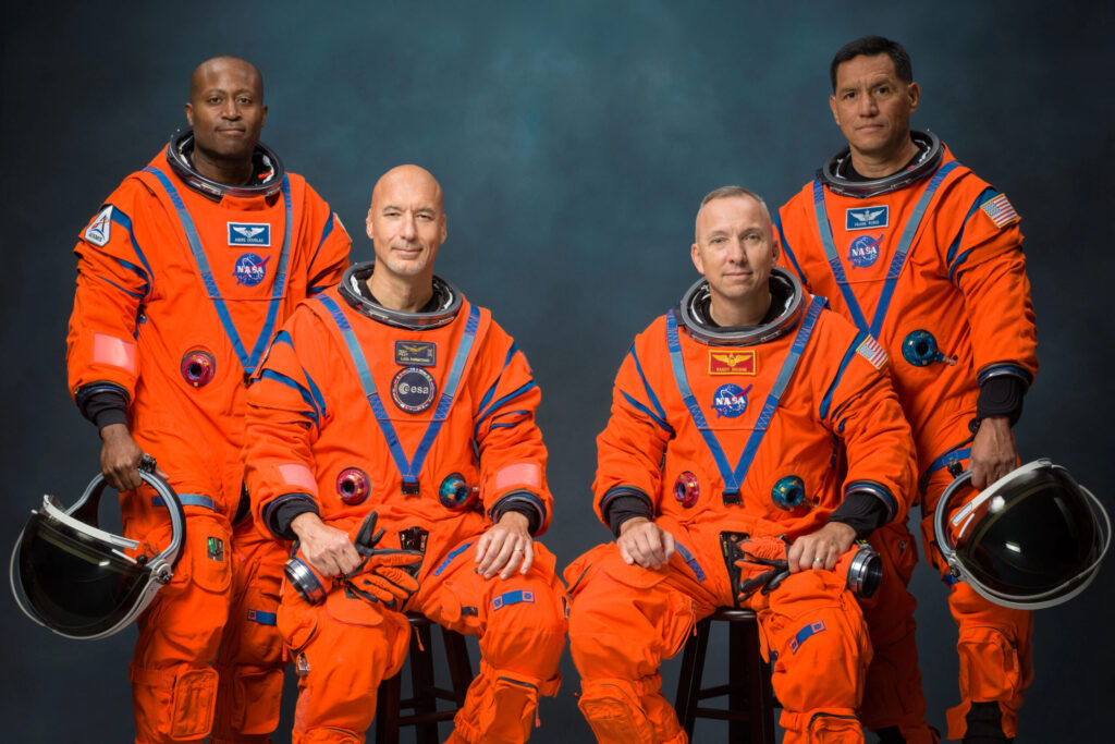 Nasa anuncia os quatro astronautas da Artemis 3, missão de teste para jornada à Lua