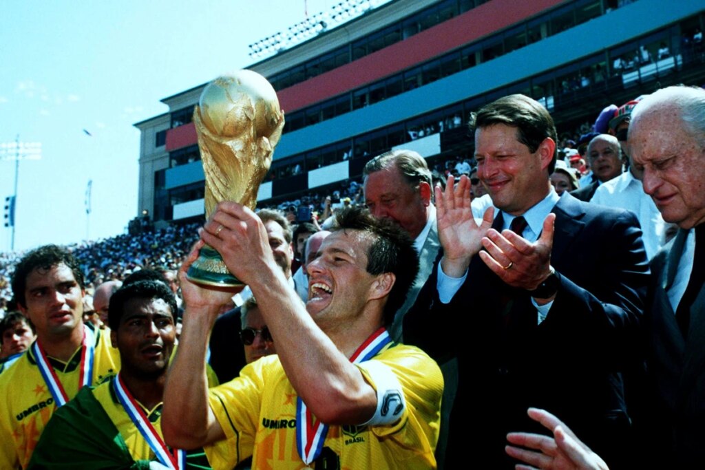 Última Copa do Mundo nos EUA foi vencida pelo Brasil; relembre