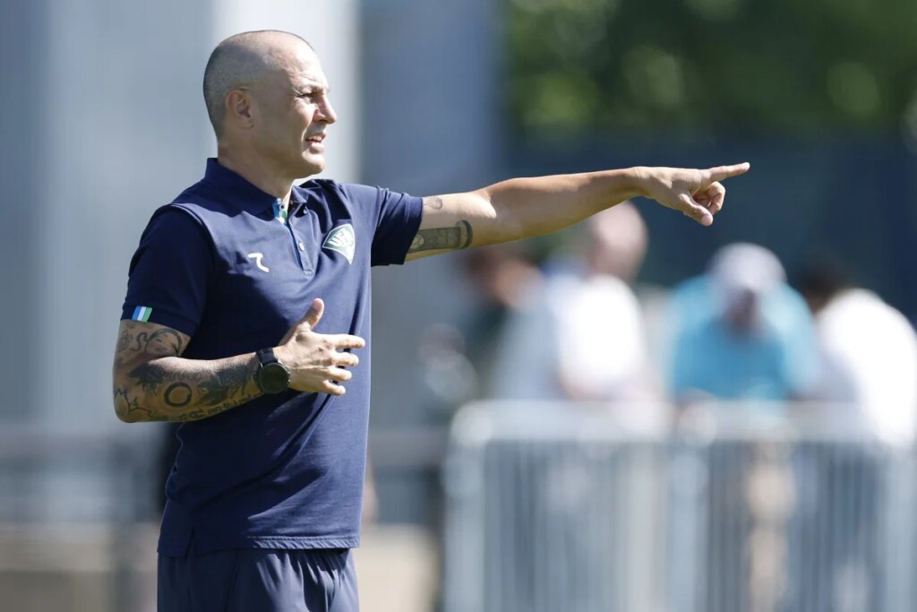 Técnico de Uzbequistão, Fabio Cannavaro ganhou a Bola de Ouro em 2006