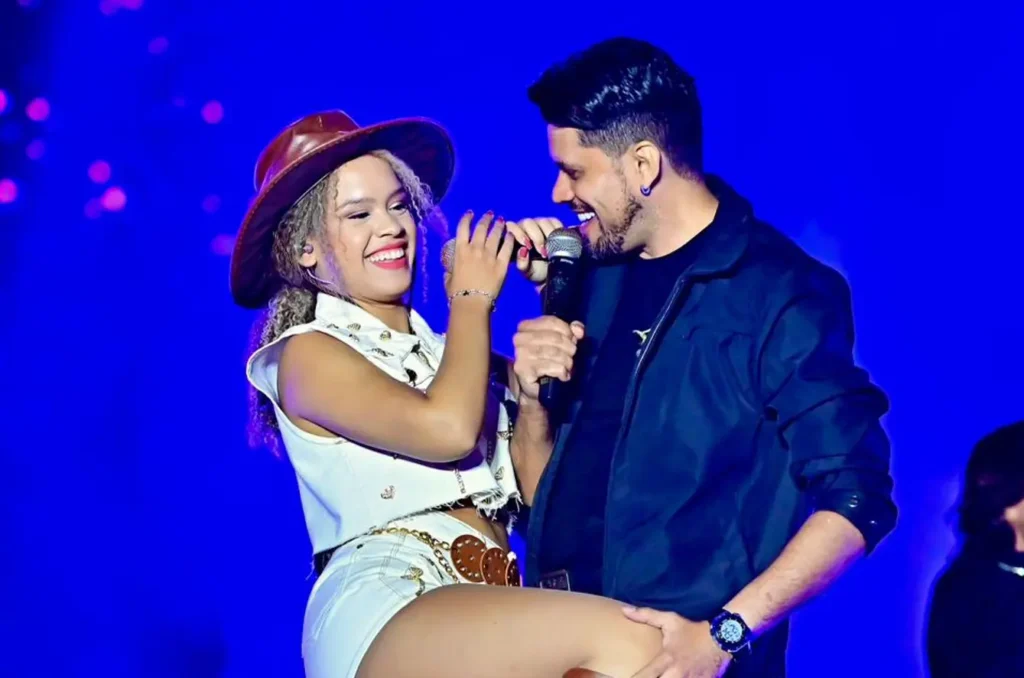 Mastruz com Leite fecha 1ª noite em Goiânia