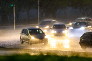 Inmet prevê chuva forte em várias regiões entre sexta e sábado
