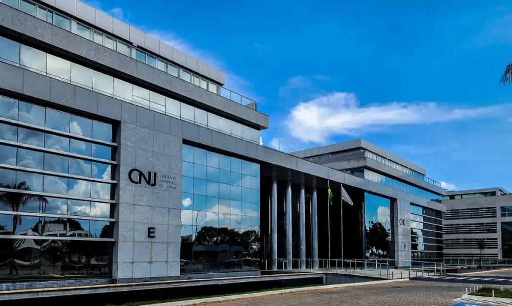 CNJ define critérios para autorização de influenciadores mirins