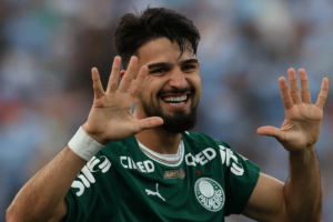 Flaco López deve ganhar chance como titular da Argentina na Copa