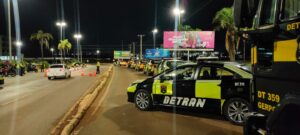 Detran-DF aborda 160 motociclistas em operação Sossego em Taguatinga
