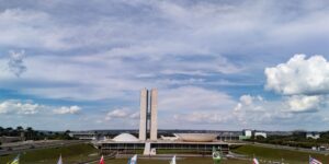 Congresso tem agenda esvaziada com São João e Copa