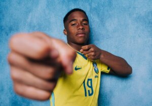 Jornal espanhol pede Endrick como titular da Seleção Brasileira
