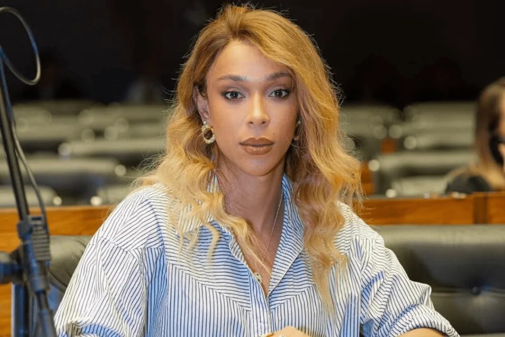 Disputa por dinheiro do fundo eleitoral provoca troca de acusações no PSOL