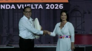 Fujimori e Sánchez disputam a presidência do Peru voto a voto