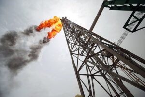 Reservas estratégicas de petróleo dos EUA atingem seu menor nível desde 1983