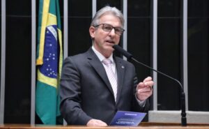Discussão e votação de propostas legislativas. Dep. Tadeu Veneri (PT - PR)