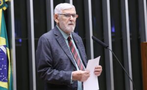Discussão e votação de propostas legislativas. Dep. Luiz Couto (PT - PB)