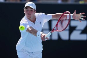João Fonseca reencontra Jesper de Jong na 2ª rodada de Wimbledon