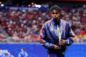 Yamal entra no 2º tempo e estreia na Copa do Mundo pela Espanha - destaque galeria
