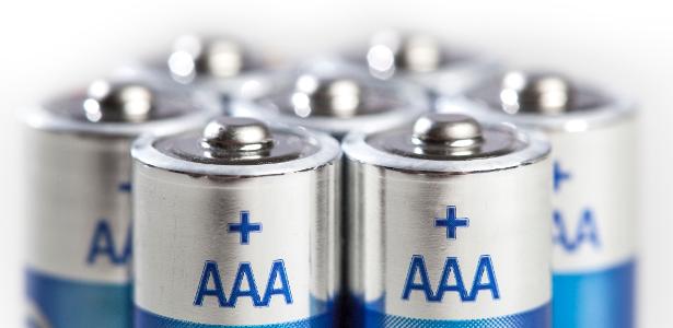 Qual é o significado das letras AA e AAA nas pilhas? A explicação é simples