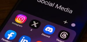 Redes sociais superam veículos tradicionais de notícia no mundo