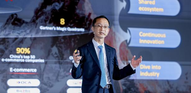 Huawei desafia big techs com estrelas chinesas da IA e preço baixo