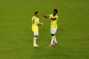 Com brilho de Vini Jr. e volta de Neymar, Brasil bate Escócia na Copa do Mundo