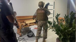 Facção venezuelana Tren de Aragua é alvo de operação policial em Roraima e outros Estados
