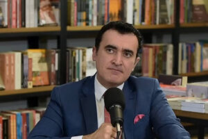 Promotoria denuncia ex-professor da USP Alysson Mascaro sob acusação de estupro, assédio e importunação sexual