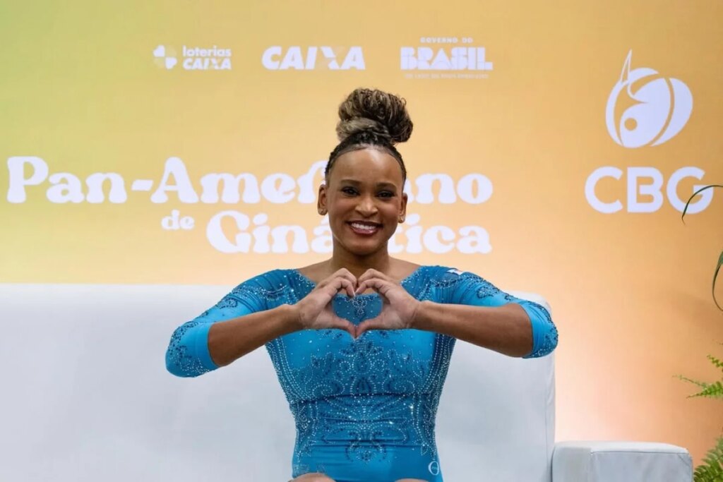 Rebeca Andrade volta a competir e conquista ouro no Pan do Rio