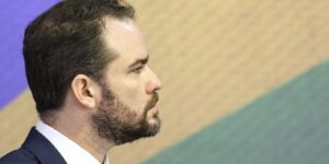 Durigan: Congresso não pode deixar eleições alavancarem pautas-bomba