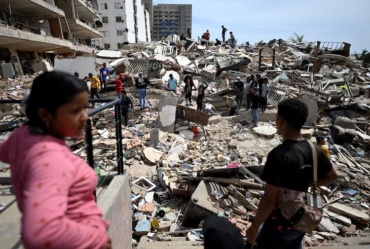 Sobe para 1.719 o número de mortos na Venezuela após terremotos