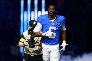 Jogador da NFL é preso por suposto sequestro e pode pegar perpétua