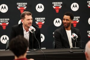 Tiago Splitter é apresentado como treinador do Chicago Bulls