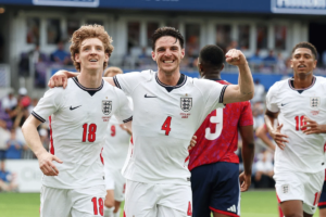 Inglaterra estreia na Copa para pôr fim a jejum de 60 anos sem títulos