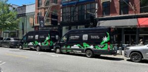 Uber lança reserva de hotéis e serviço de vans Uber Max
