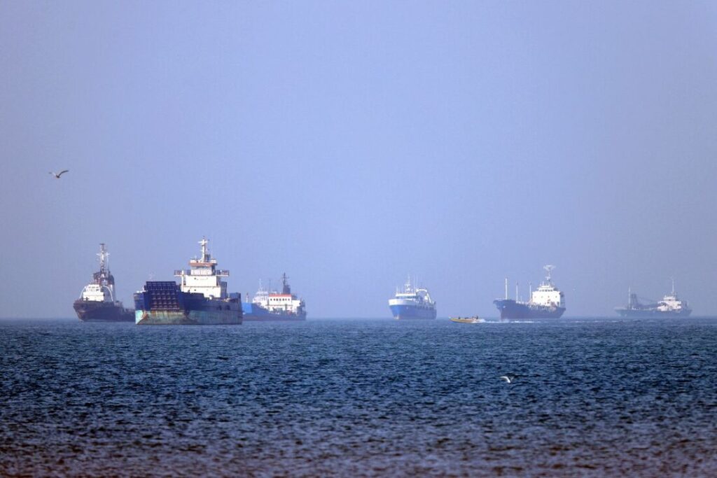 Novos bombardeios dos EUA perto da ilha iraniana de Qeshm, segundo mídia local