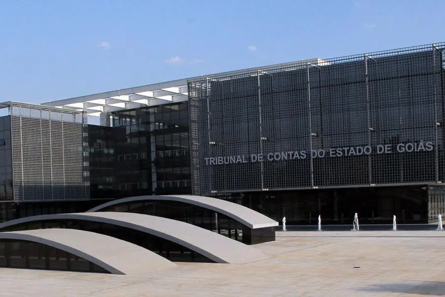 Tribunal de Contas do Estado de Goiás (TCE-GO) instaurou nova etapa de tomada de contas especial que apura possível dano de R$ 2,84 milhões relacionado à gestão do Hospital Estadual Ernestina Lopes Jaime, em Pirenópolis. Crédito: Divulgação/TCE-GO.
