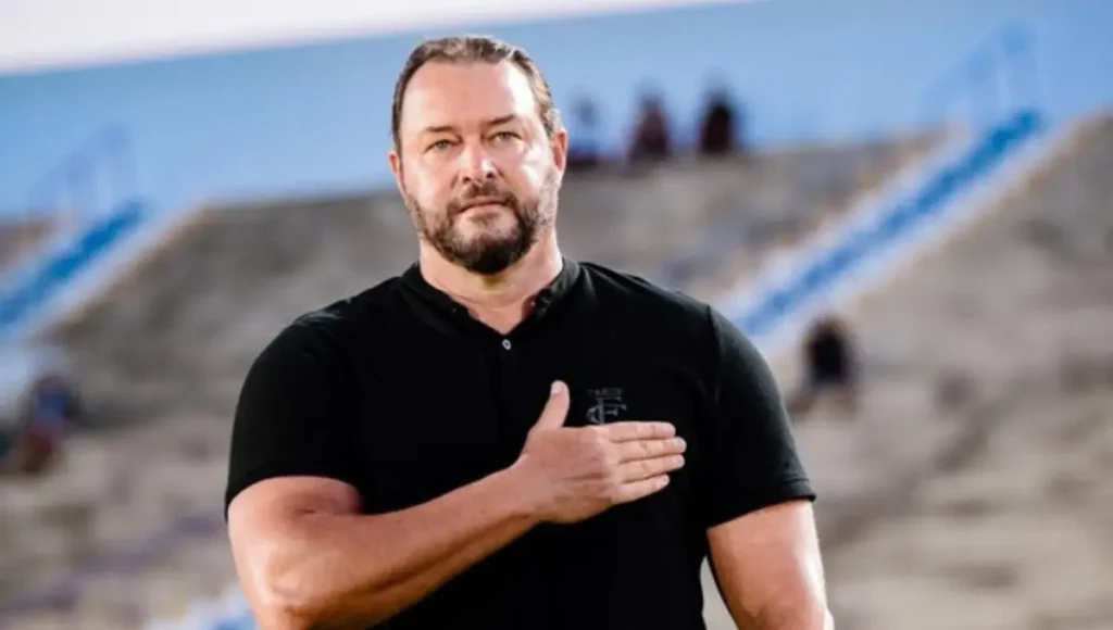 Anápolis age rápido e define novo treinador para a Série C