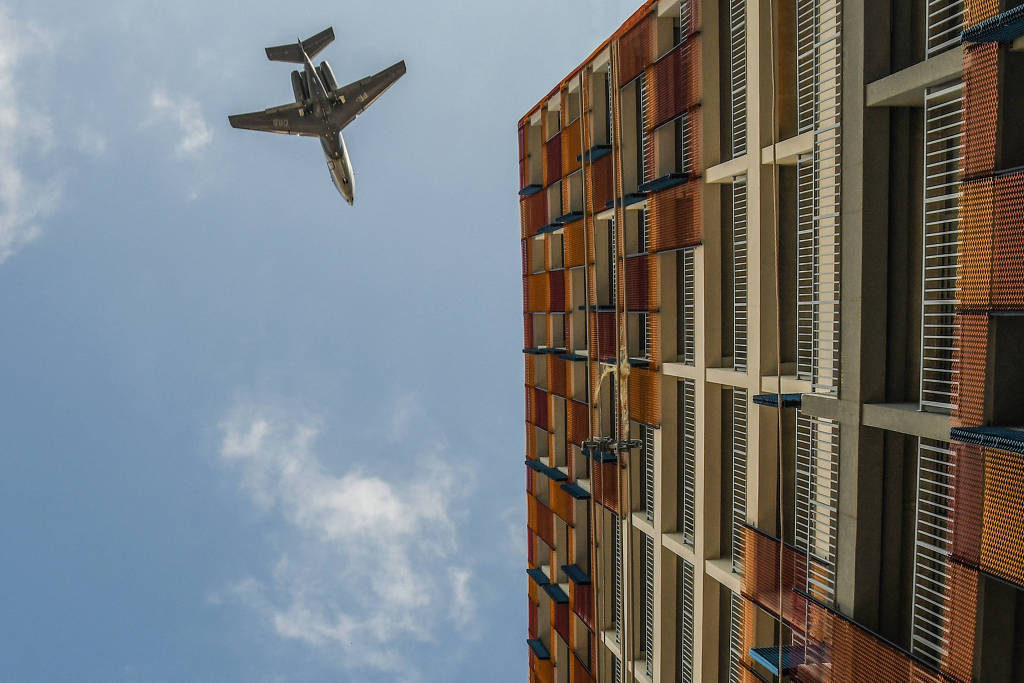 Prefeitura de SP ignora norma federal para conter urbanização em áreas com ruído de aeroportos