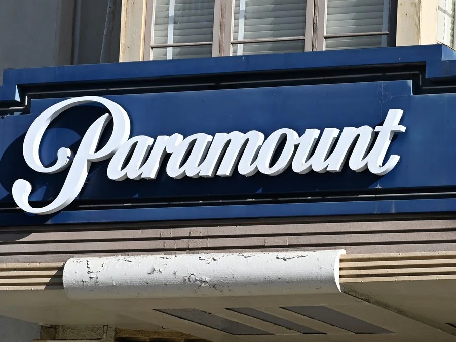 Juíza da Califórnia suspende compra da Warner Bros. Discovery pela Paramount Skydance