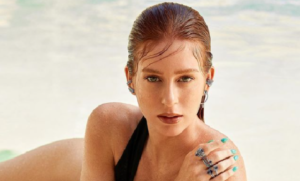 Marina Ruy Barbosa faz topless e renova o bronzeado; veja foto