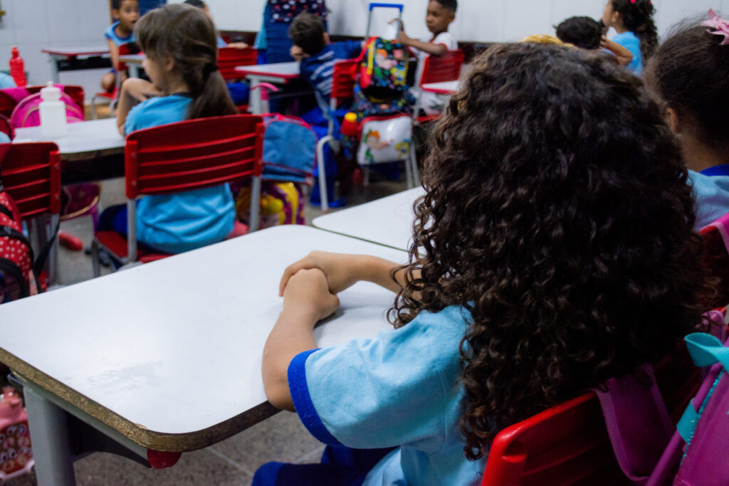 Polícia identifica brasileiro na França que financiava tentativas de ataques a escolas no Brasil