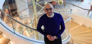 Líder do Google DeepMind pede órgão global de fiscalização de IA