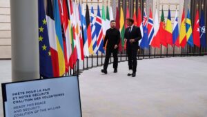 Aliados da Ucrânia se reúnem em Paris para intensificar pressão sobre Rússia