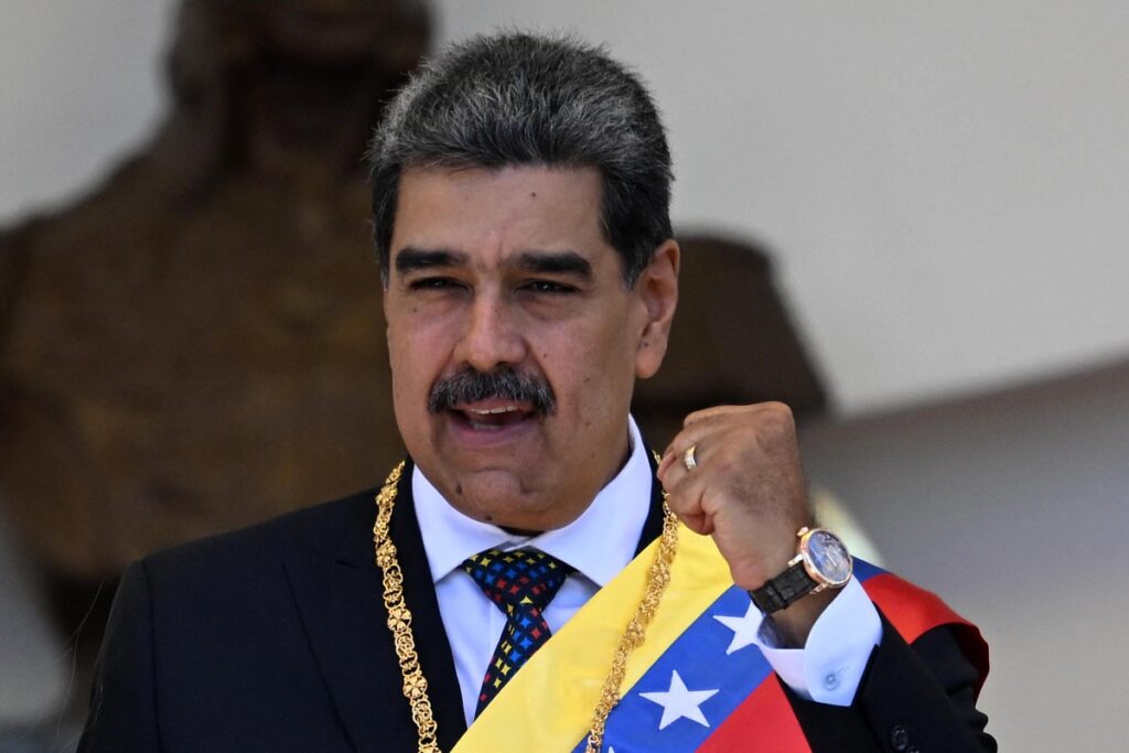 Justiça dos EUA marca julgamento de Maduro para junho de 2027
